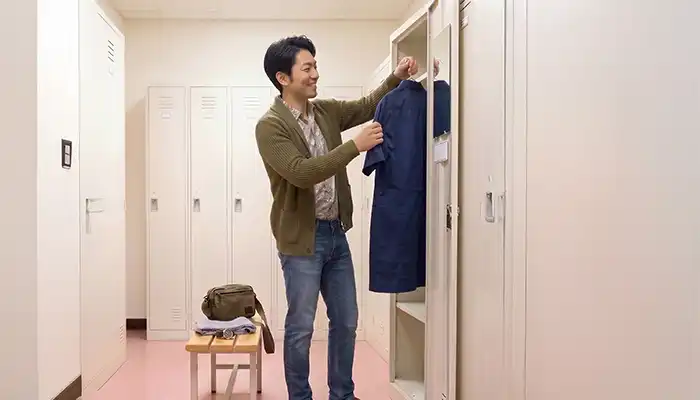 退勤：17:30